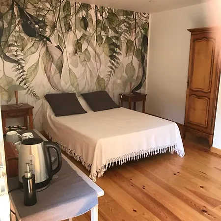 D'hote Aux Pivoines 3*