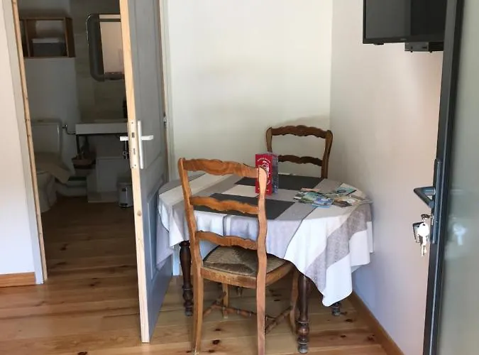 D'hote Aux Pivoines 3*